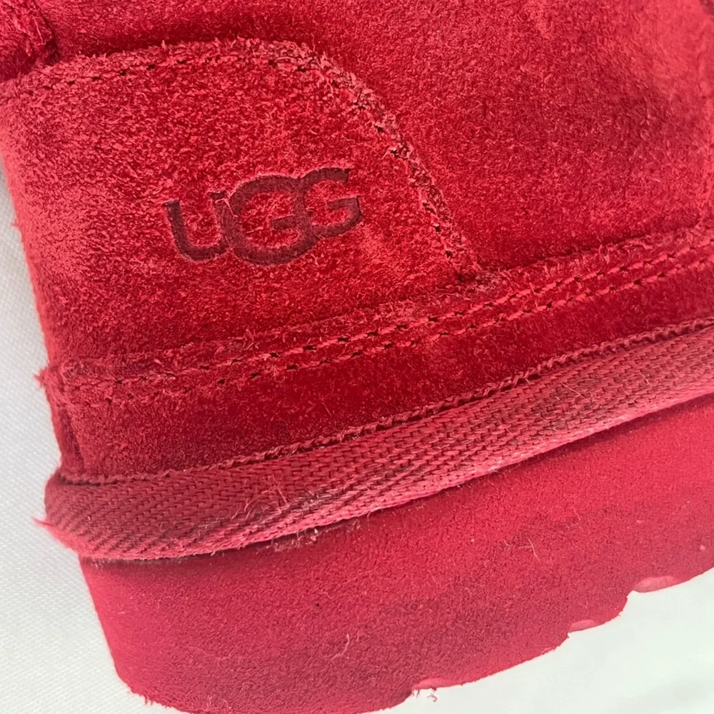 UGG Neumel Red Suede Chukka Boots Toddler 6 Unisex 1017320T